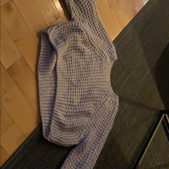 Sweater - Picture 1 of 1